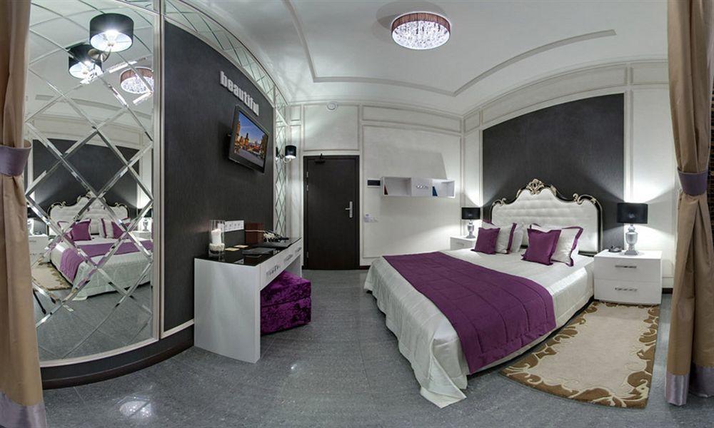 Mirax Boutique Hotel Charkiv Exteriör bild