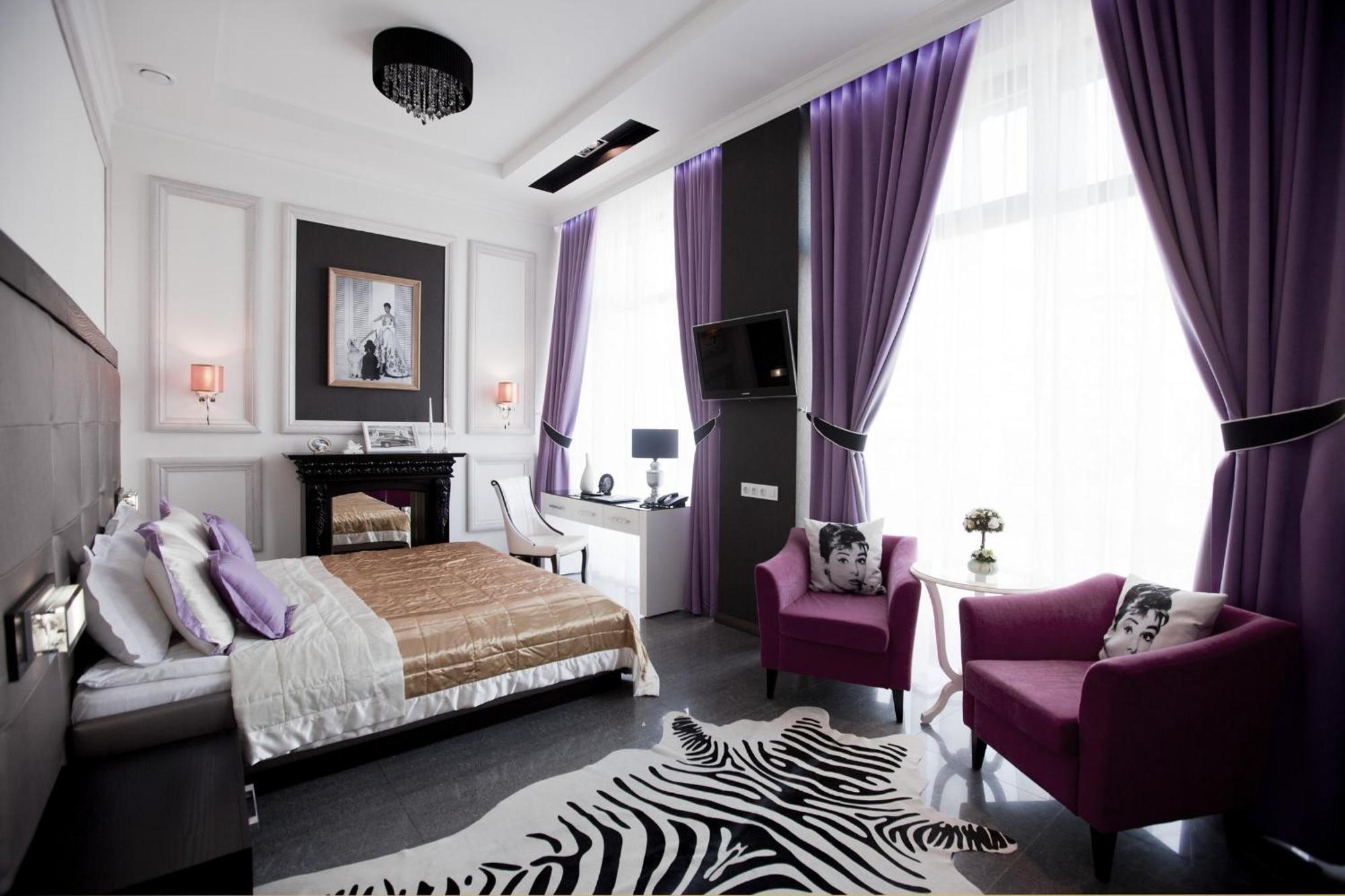 Mirax Boutique Hotel Charkiv Exteriör bild