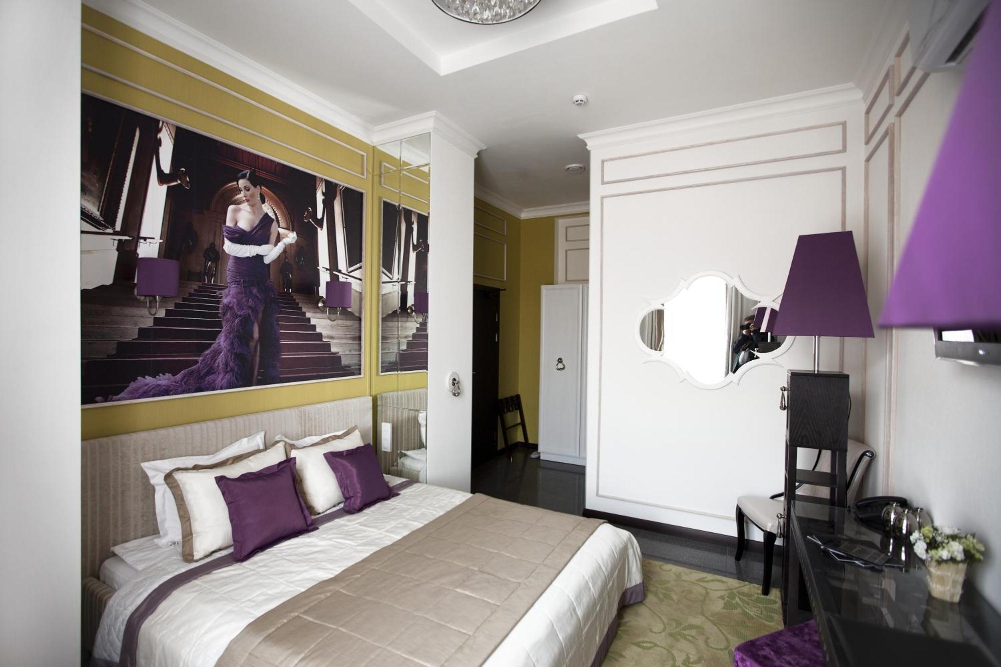 Mirax Boutique Hotel Charkiv Exteriör bild