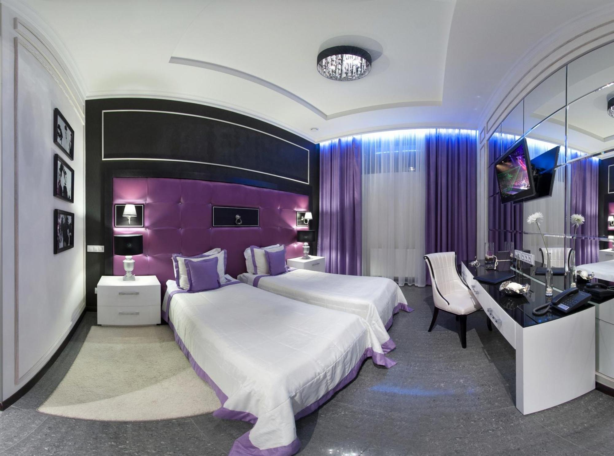 Mirax Boutique Hotel Charkiv Exteriör bild