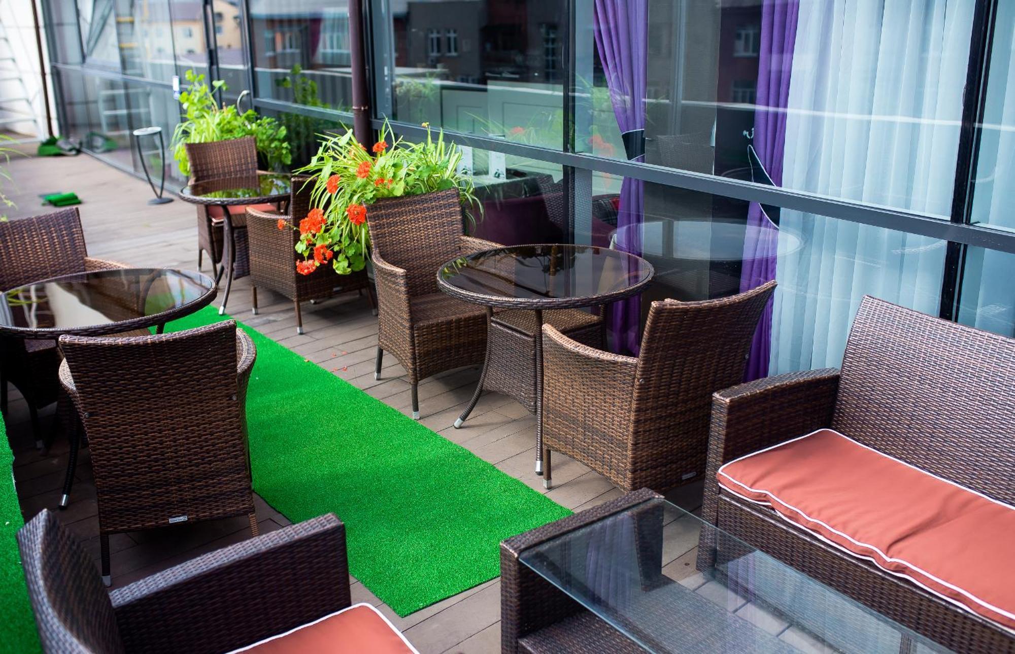 Mirax Boutique Hotel Charkiv Exteriör bild